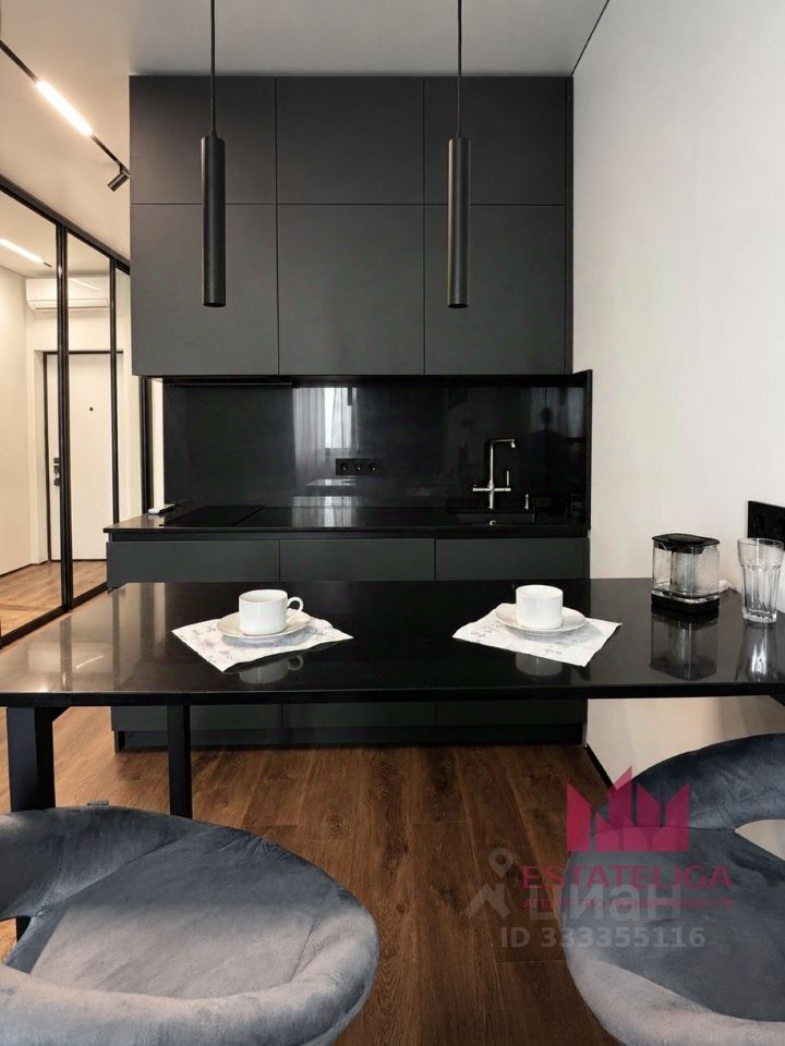 m. Shelepikha: Apartment, studio