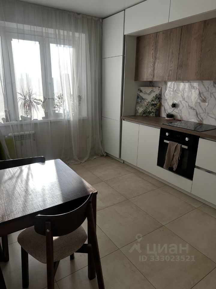 m. Bulvar Dmitriya Donskogo: Apartment, 1-rooms