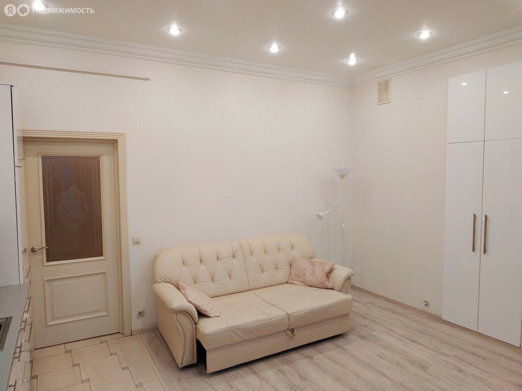 m. Mayakovskaya: Apartment, 2-rooms