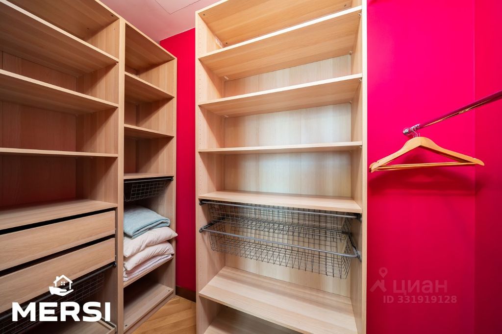 m. Sokolniki: Apartment, 3-rooms