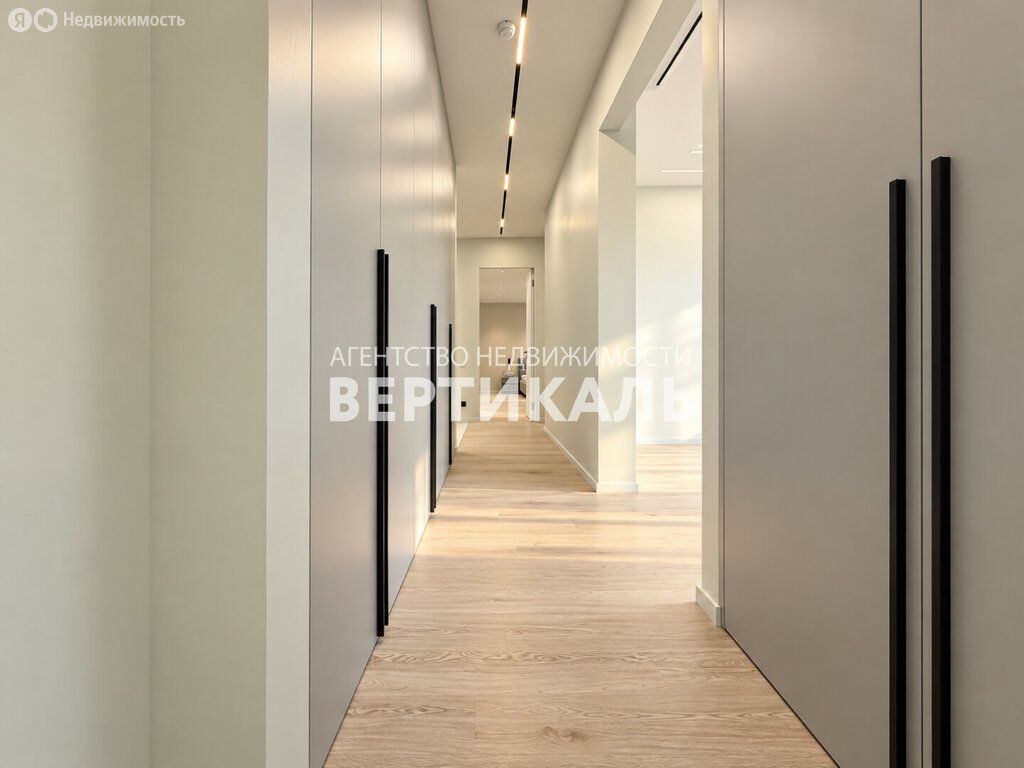 m. Spartak: Apartment, 3-rooms