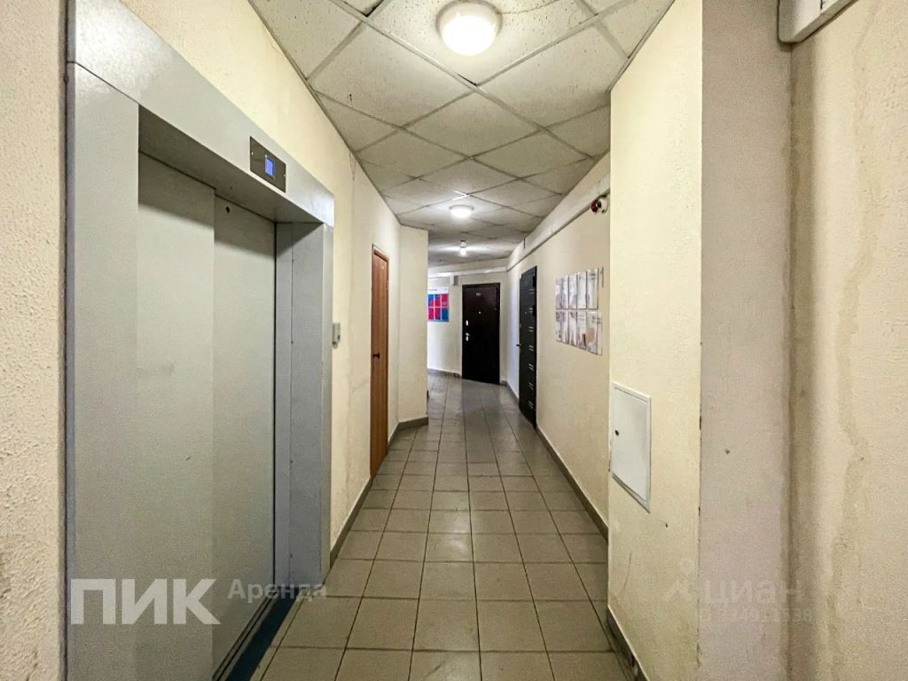 m. Lukhmanovskaya: Apartment, 1-rooms