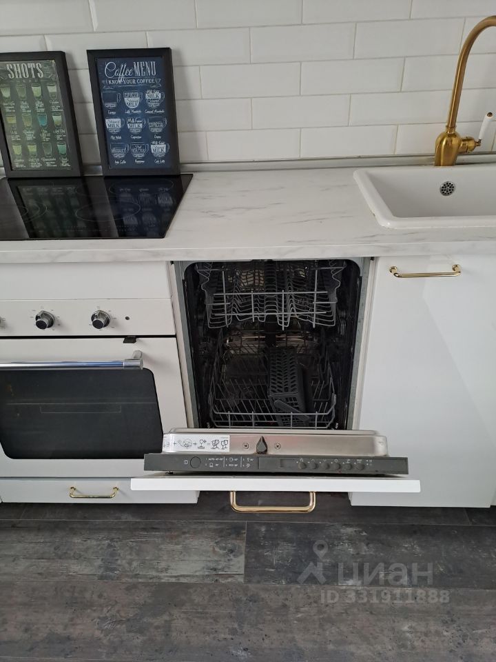 m. Khimki: Apartment, 3-rooms