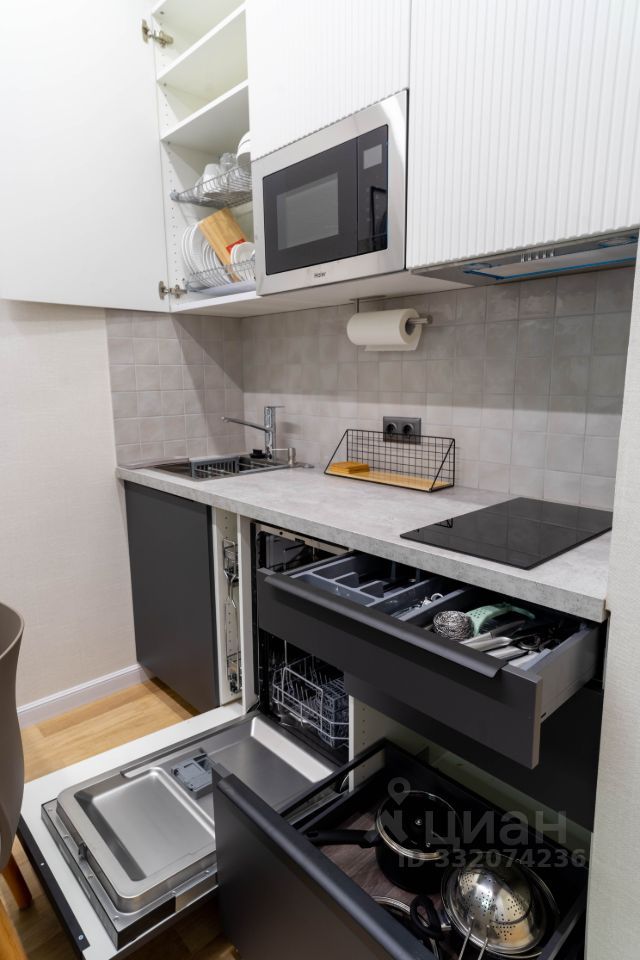 m. Baumanskaya: Apartment, studio
