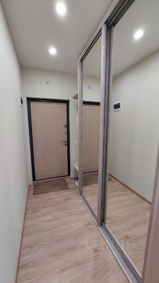 m. Prospekt Vernadskogo: Apartment, 2-rooms