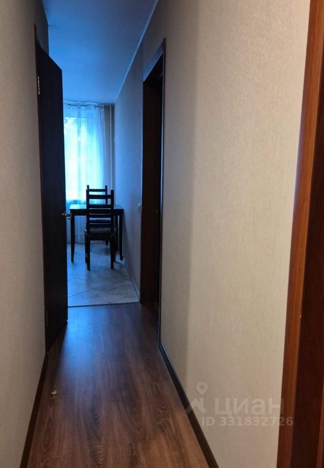 m. Shabolovskaya: Apartment, 2-rooms