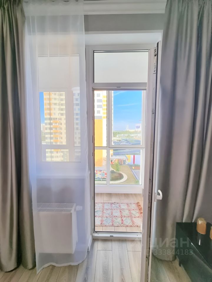 m. Strogino: Apartment, studio