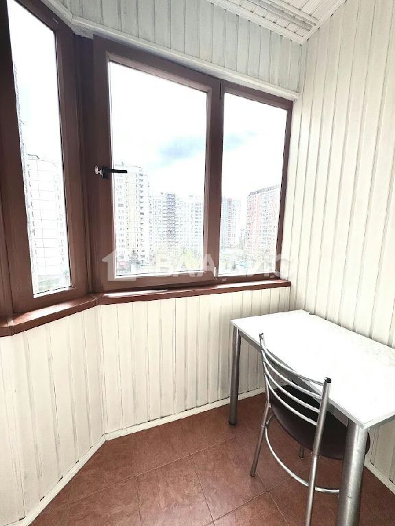 m. Universitet druzhby narodov: Apartment, 1-rooms