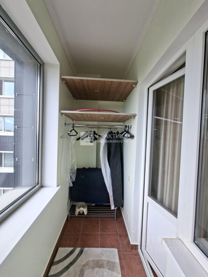 m. Ploschad Gagarina: Apartment, 2-rooms