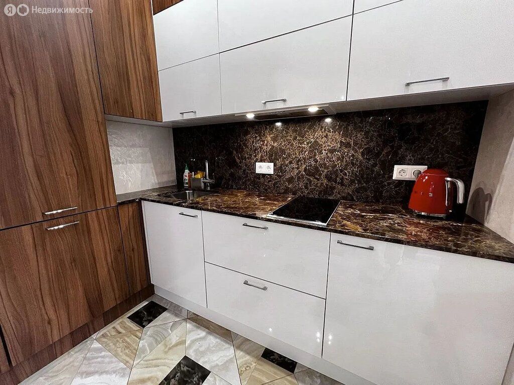 m. Oktyabrskoe pole: Apartment, 1-rooms