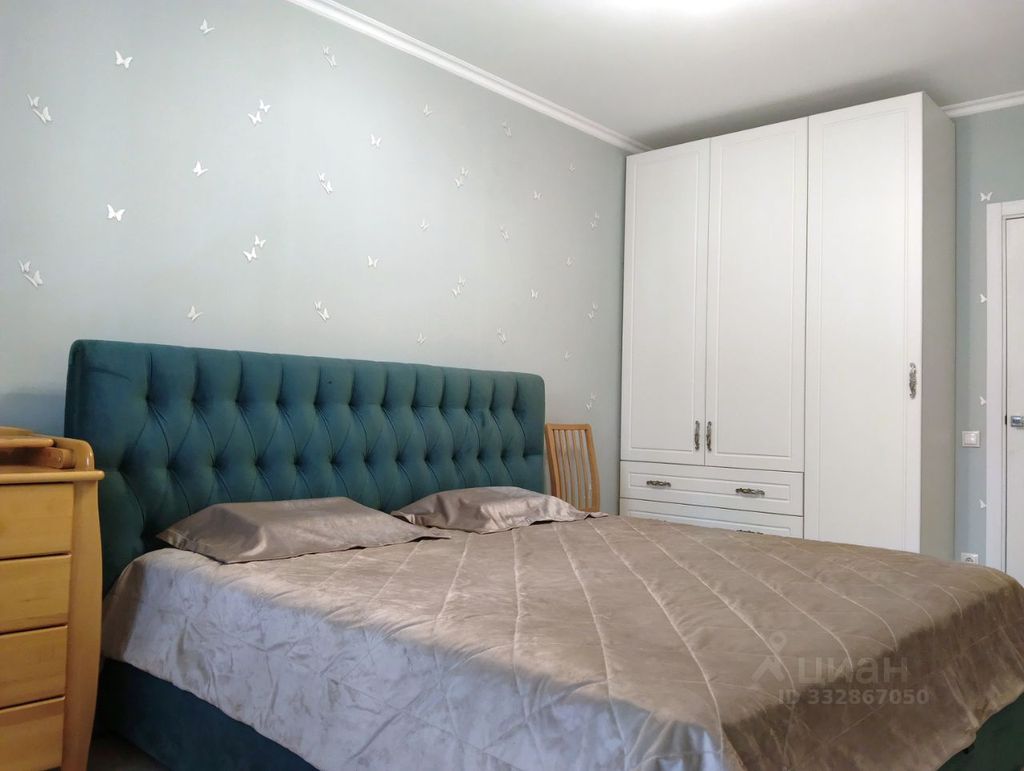 m. Bulvar Dmitriya Donskogo: Apartment, 3-rooms