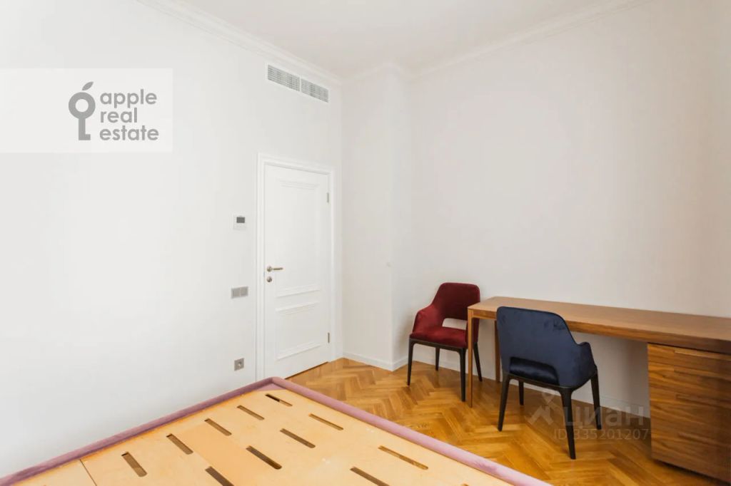 m. Novoslobodskaya: Apartment, 5-rooms