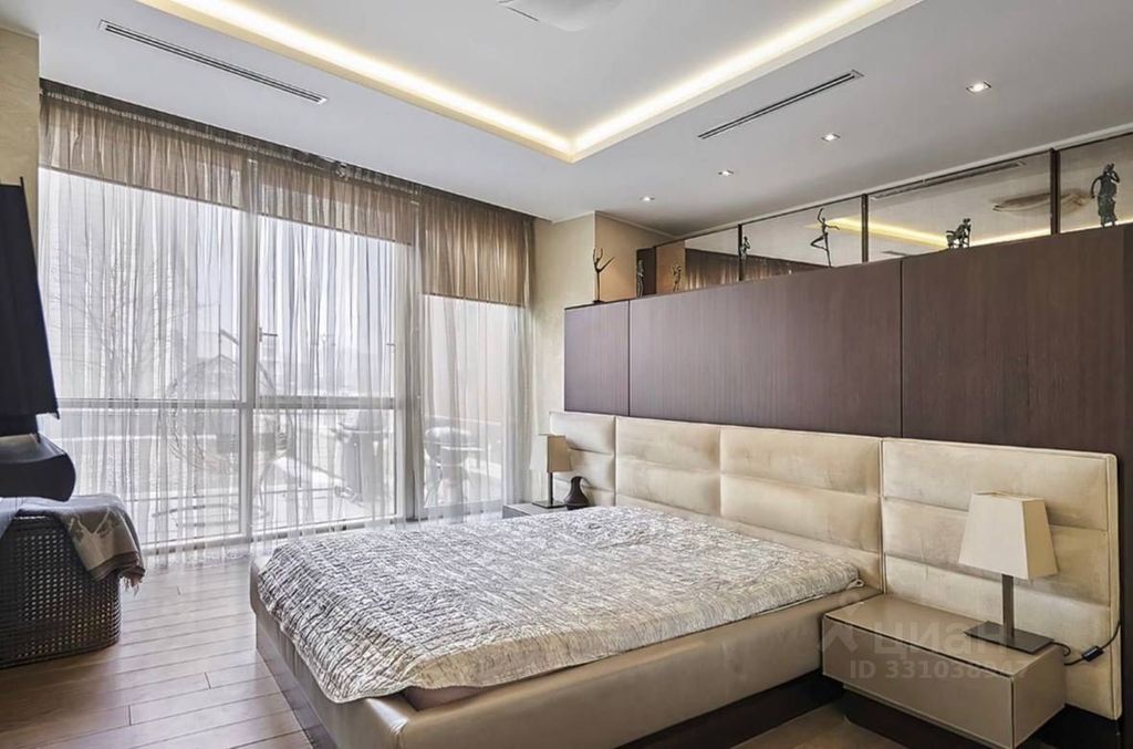 m. Park kultury: Apartment, 4-rooms