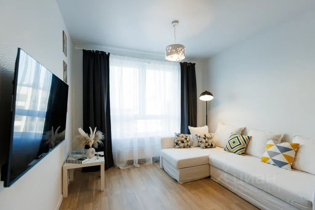 m. Opalikha: Apartment, 2-rooms