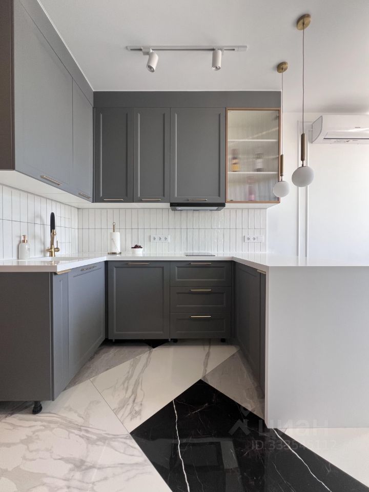 m. Salaryevo: Apartment, 2-rooms