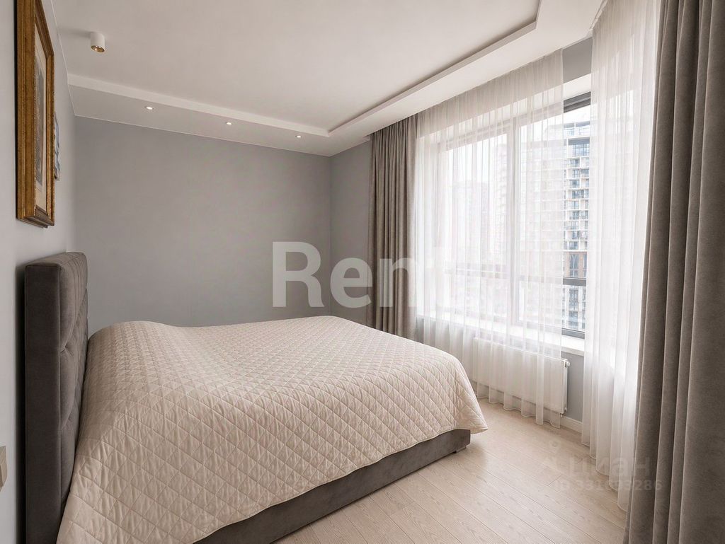 m. Aminyevskaya: Apartment, 3-rooms