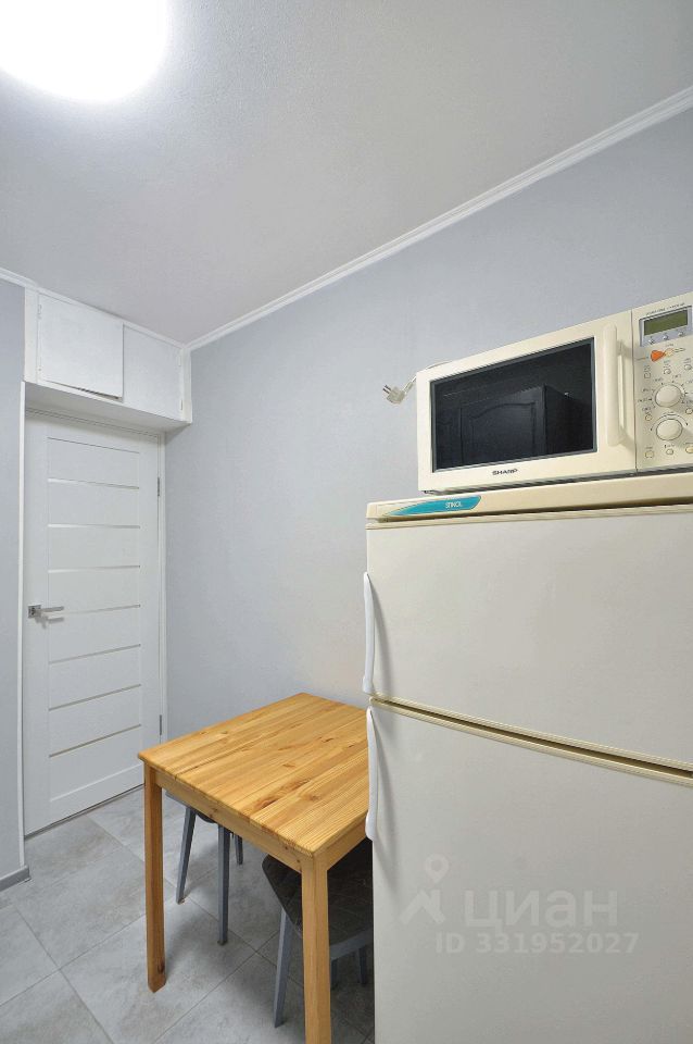 m. Polyanka: Apartment, 1-rooms