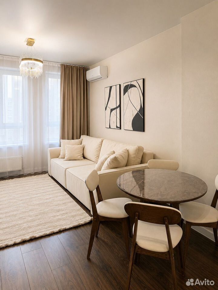 m. Filatov lug: Apartment, 2-rooms