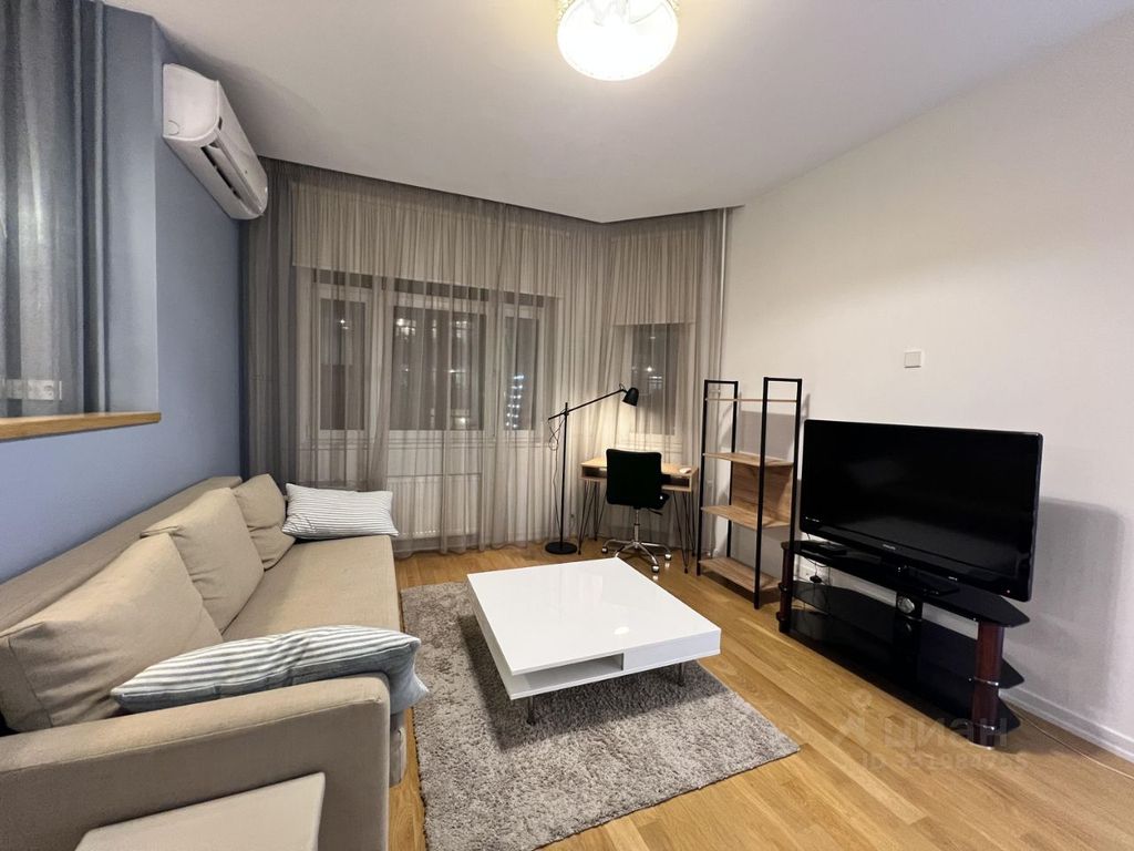 m. Lomonosovsky prospekt: Apartment, 1-rooms