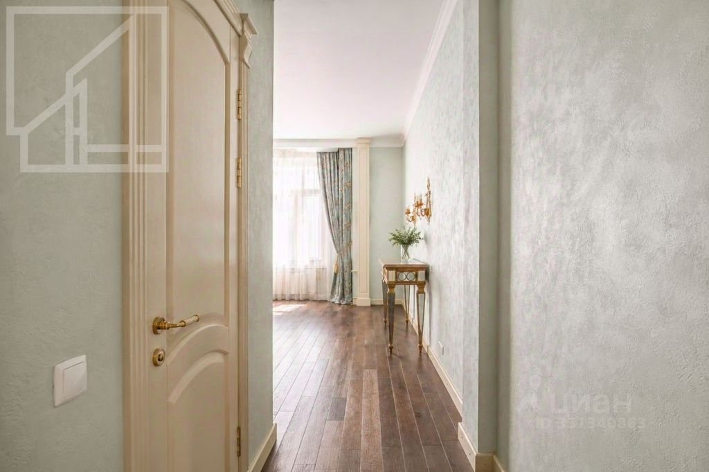 m. Mayakovskaya: Apartment, 3-rooms