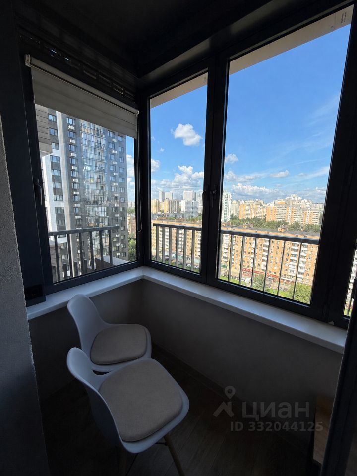 m. Grachevskaya: Apartment, studio