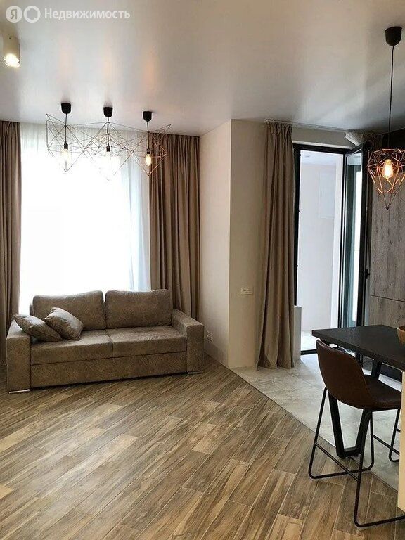 m. Fili: Apartment, studio