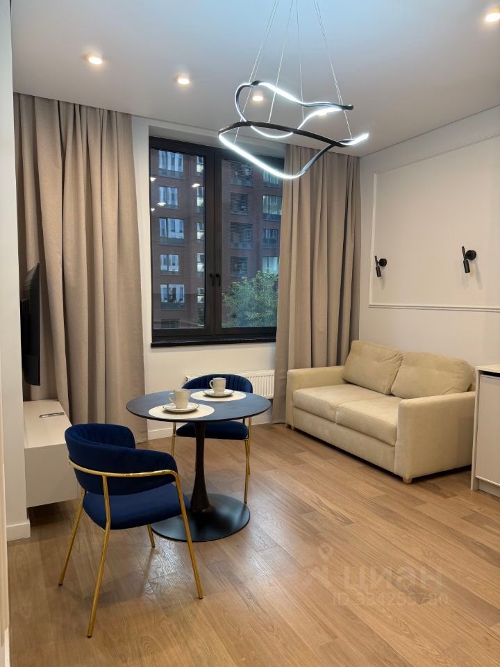 m. Shelepikha: Apartment, 2-rooms