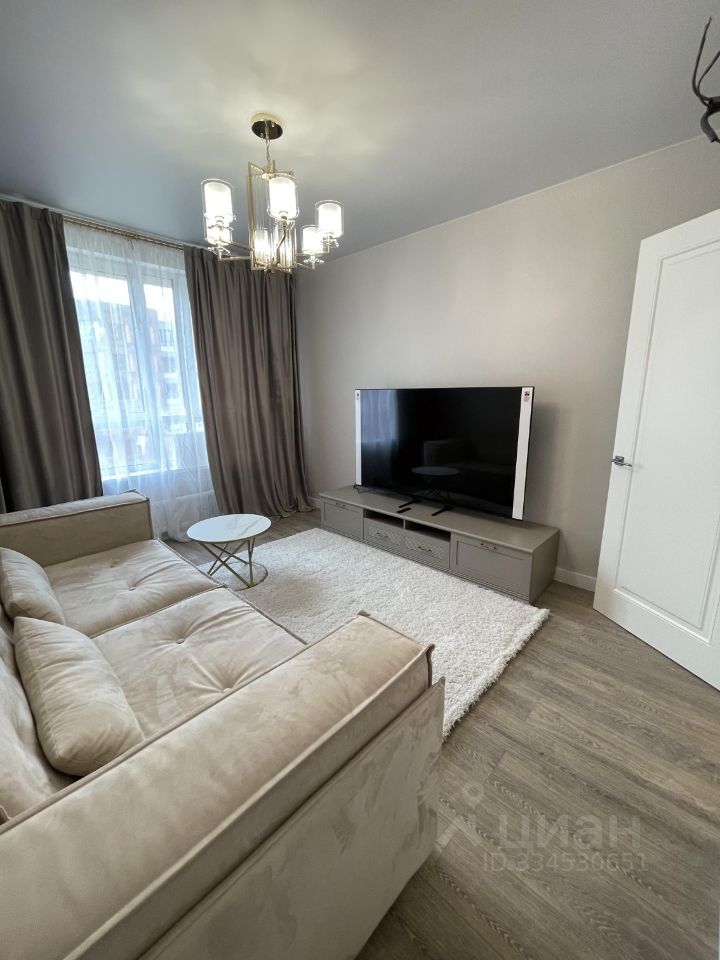 m. Skolkovo: Apartment, 3-rooms