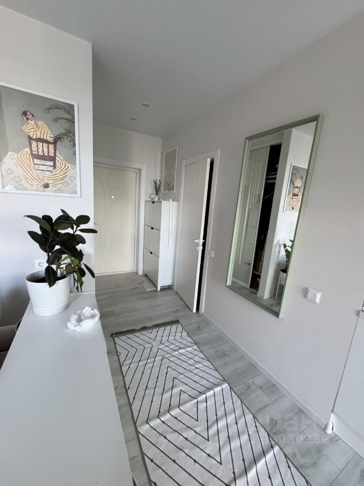 m. Opalikha: Apartment, studio