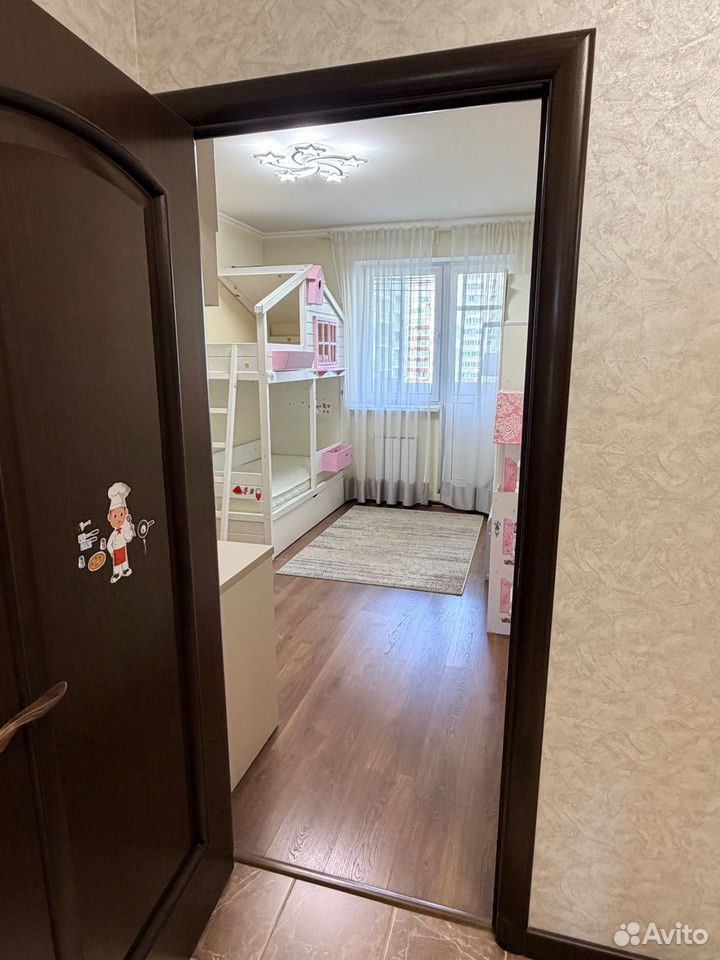m. Nikolskoe: Apartment, 3-rooms
