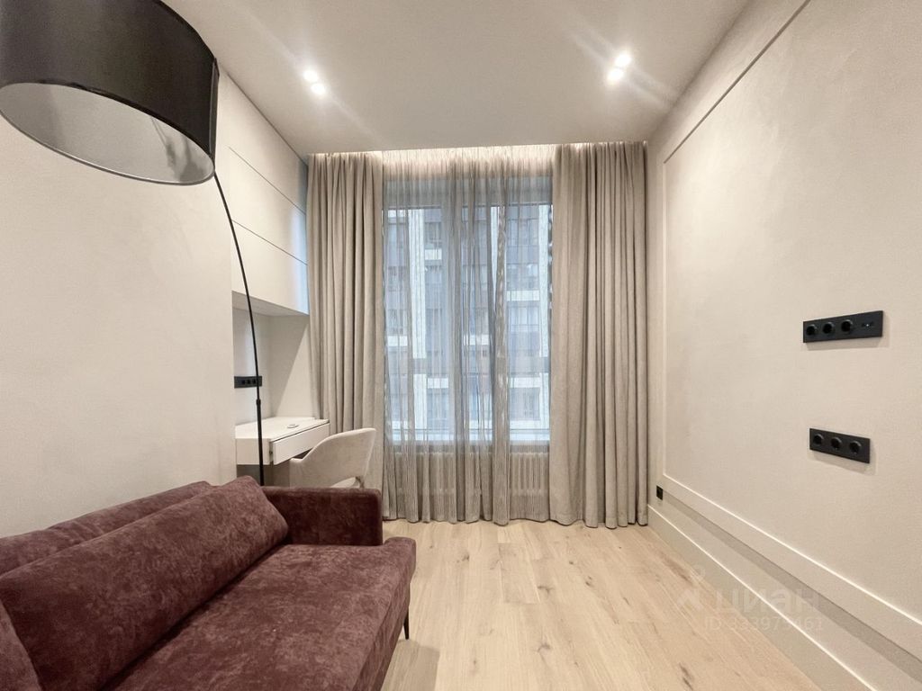 m. Delovoy tsentr (Vystavochnaya): Apartment, 3-rooms