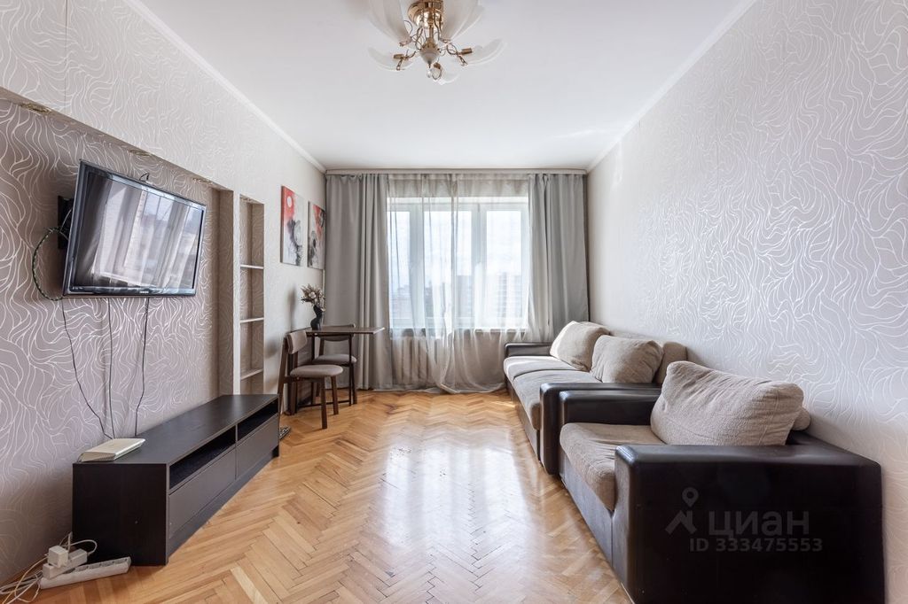 m. Barrikadnaya: Apartment, 2-rooms