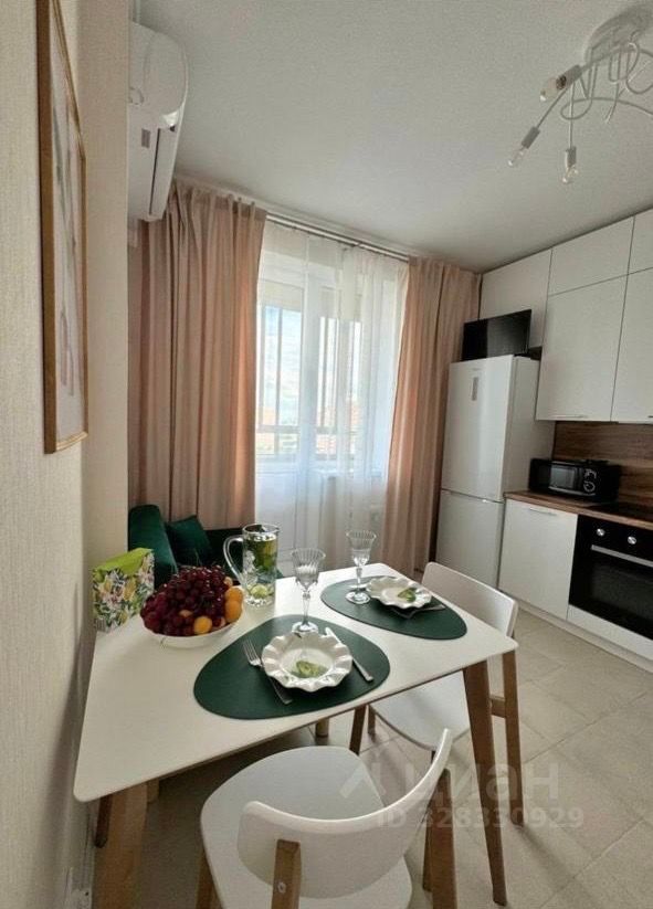 m. Pyatnitskoe shosse: Apartment, 1-rooms