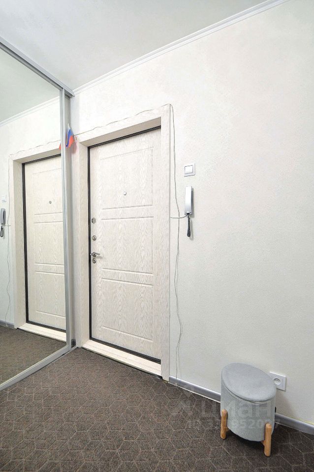 m. Polyanka: Apartment, 1-rooms