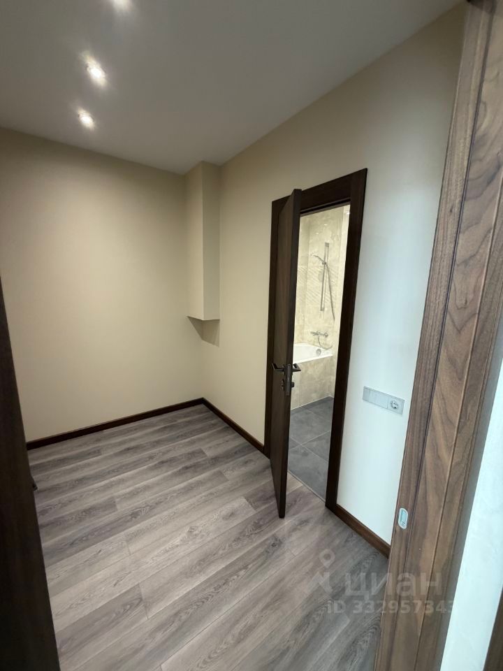 m. Verkhnie Likhobory: Apartment, 2-rooms