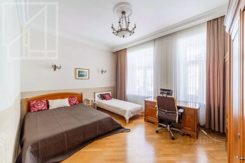 m. Chekhovskaya: Apartment, 3-rooms