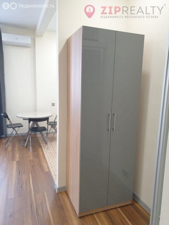 m. Delovoy tsentr: Apartment, studio