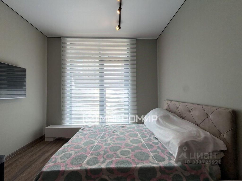 m. ZIL: Apartment, studio