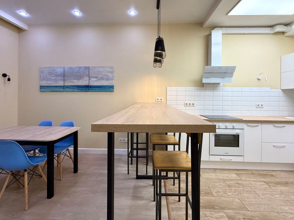 m. Dinamo: Apartment, 2-rooms