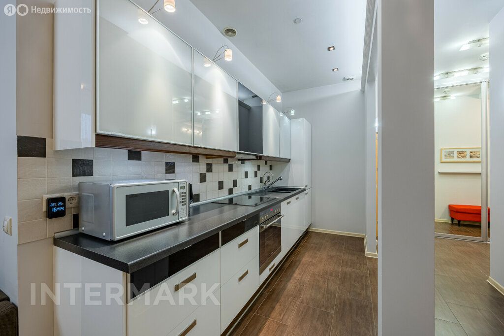 m. Minskaya: Apartment, 2-rooms