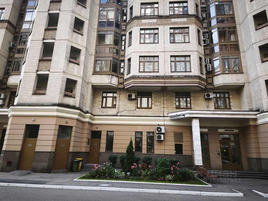 m. Lomonosovsky prospekt: Apartment, 2-rooms