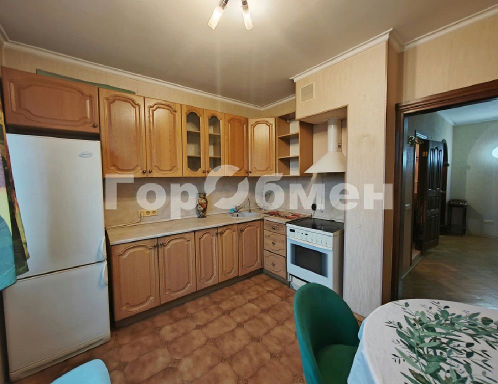 m. Kuzminki: Apartment, 2-rooms