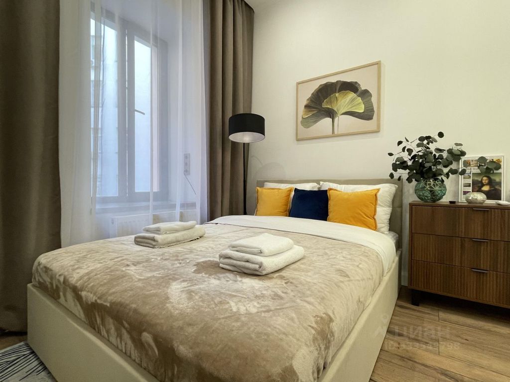 m. Krasnye vorota: Apartment, studio