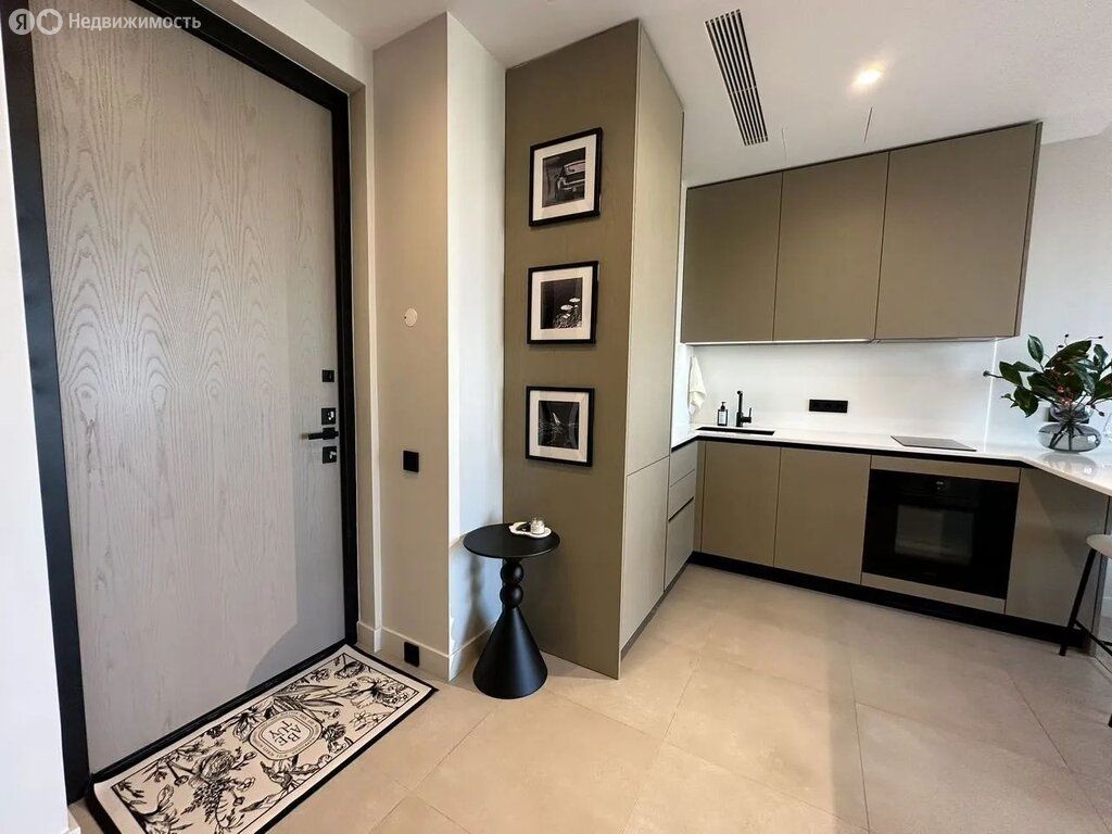 m. Dmitrovskaya: Apartment, studio