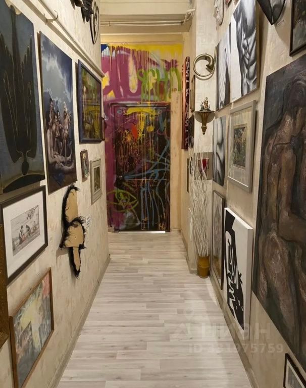 m. Kuznetsky most: Apartment, 1-rooms
