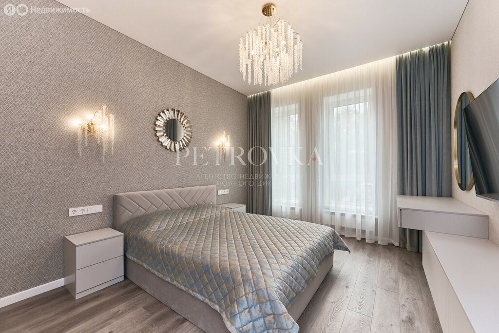 m. Mendeleevskaya: Apartment, 2-rooms