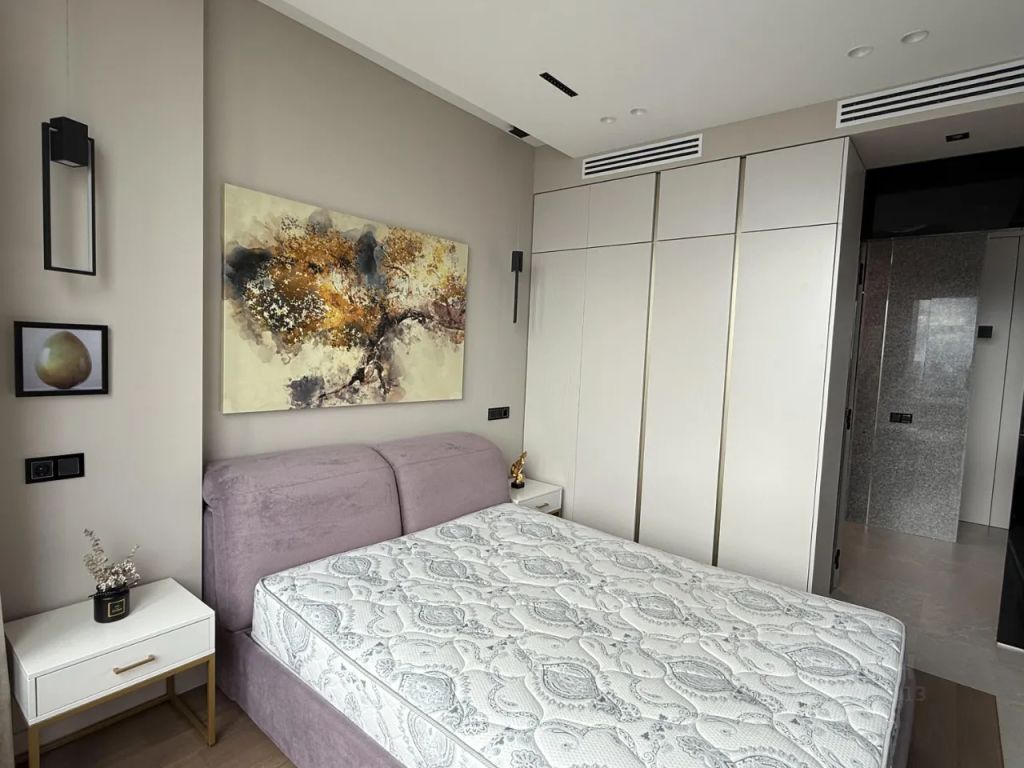 m. Michurinsky prospekt: Apartment, 3-rooms