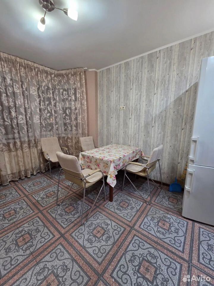 m. Schelkovskaya: Apartment, 3-rooms