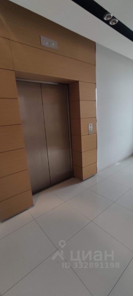 m. Narodnoe Opolchenie: Apartment, 2-rooms