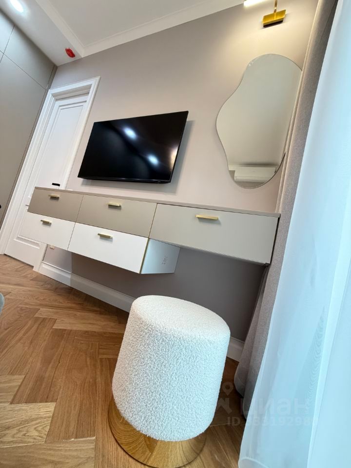 m. Delovoy tsentr (Vystavochnaya): Apartment, 2-rooms